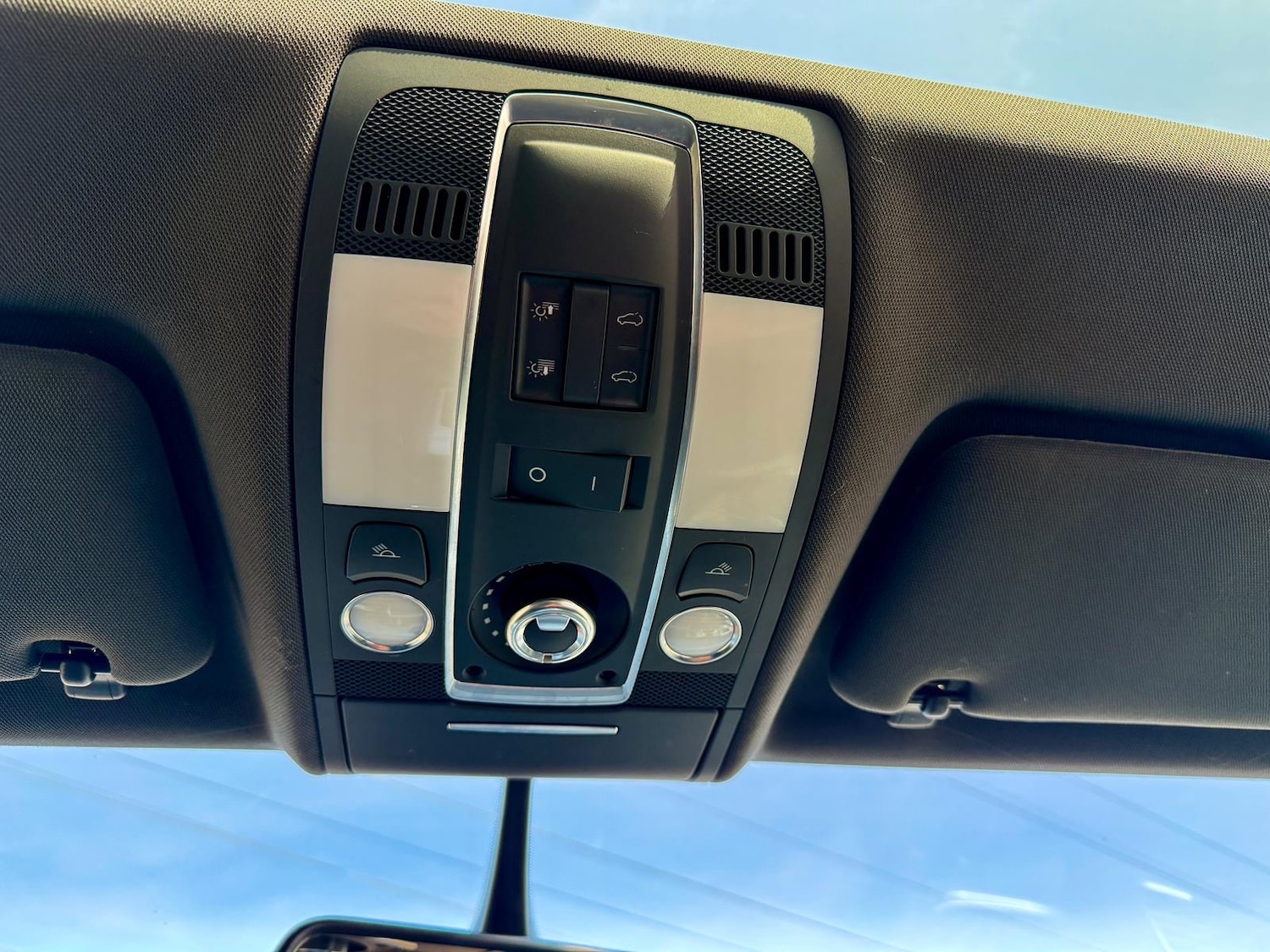 Used Audi Q7 2010 for sale - 77979669: Photo 14