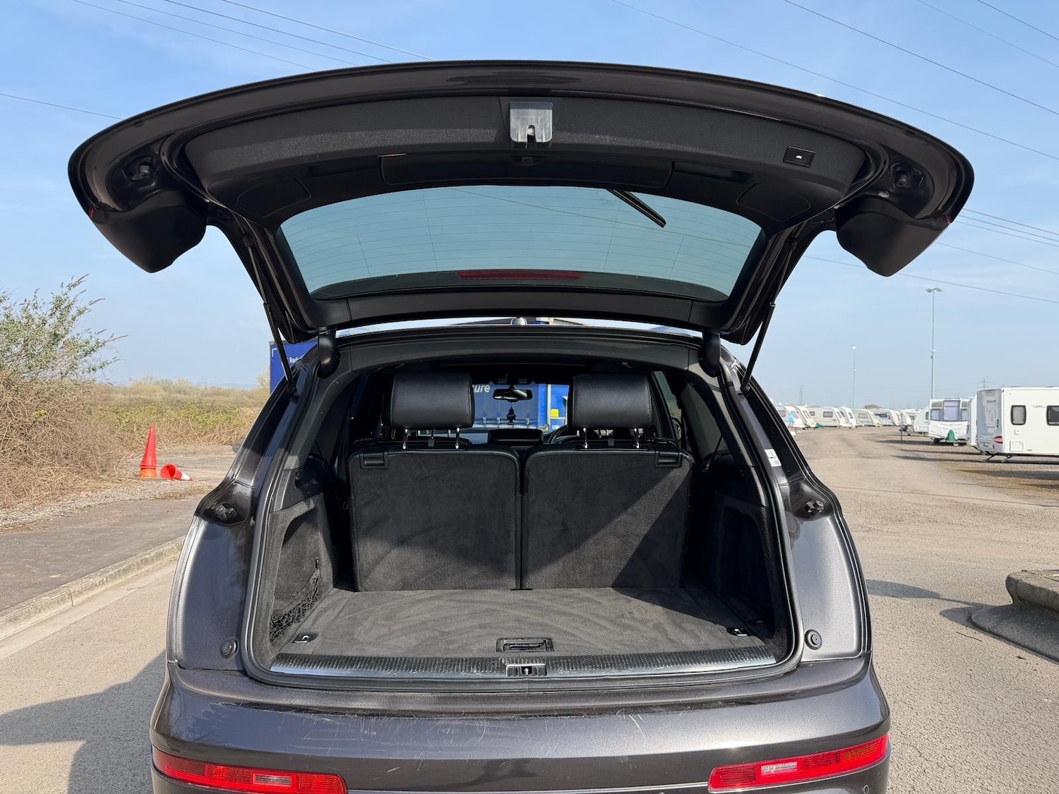 Used Audi Q7 2010 for sale - 77979669: Photo 22