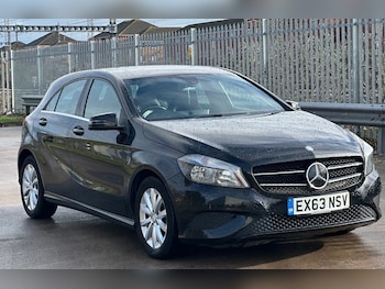 Used Mercedes-Benz A-Class 2013 for sale - 77632551: Photo