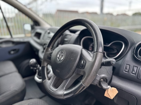 Used Vauxhall Vivaro 2018 for sale - 75271824: Photo 11