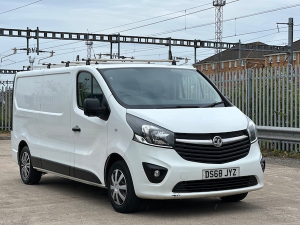 Used Vauxhall Vivaro 2018 for sale - 75271824: Photo 1