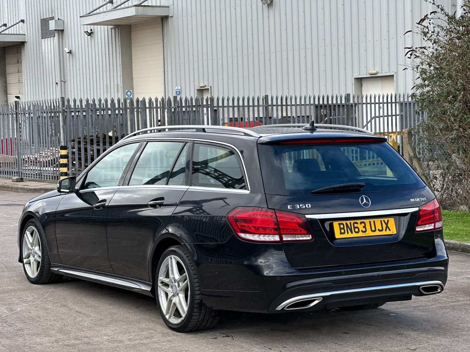 Used Mercedes-Benz E Class 2013 for sale - 77558702: Photo 6