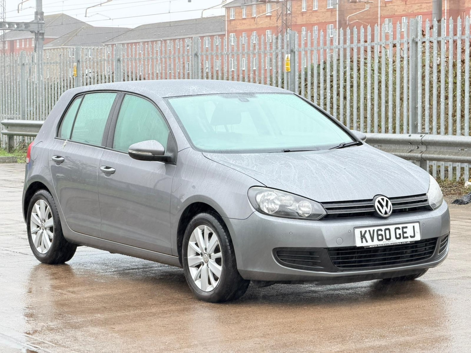 Used Volkswagen Golf 2010 for sale - 76785310: Photo 1