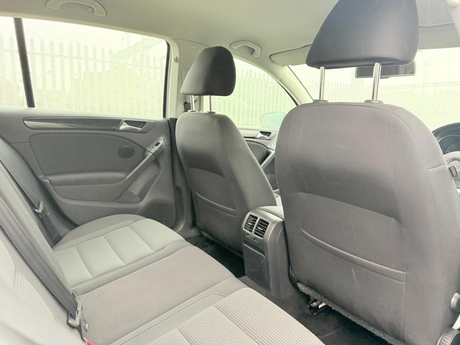 Used Volkswagen Golf 2010 for sale - 76785310: Photo 13