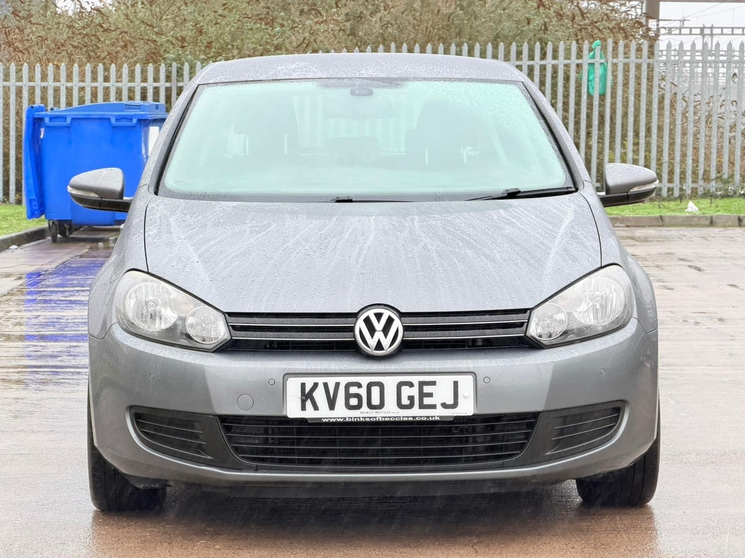 Used Volkswagen Golf 2010 for sale - 76785310: Photo 2