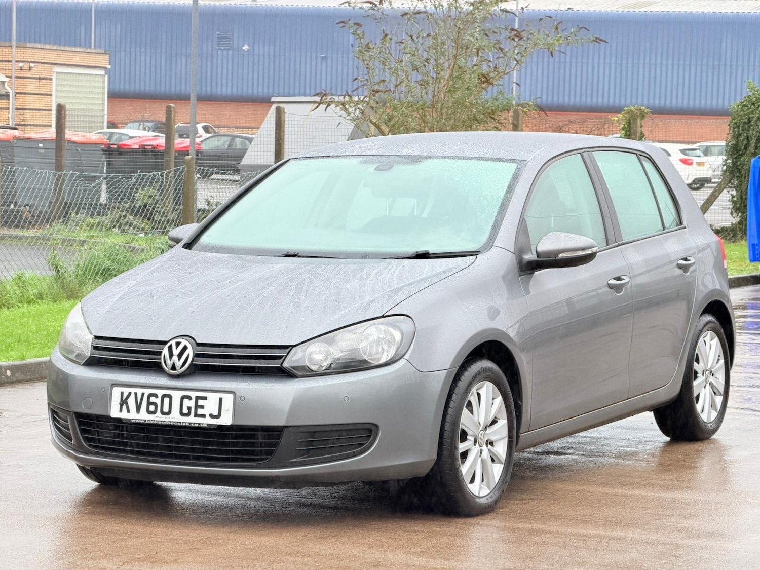 Used Volkswagen Golf 2010 for sale - 76785310: Photo 3