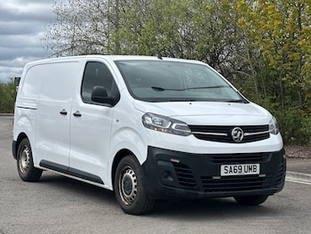 2019 (69) - 2700 1.5d 100PS Edition H1 Van