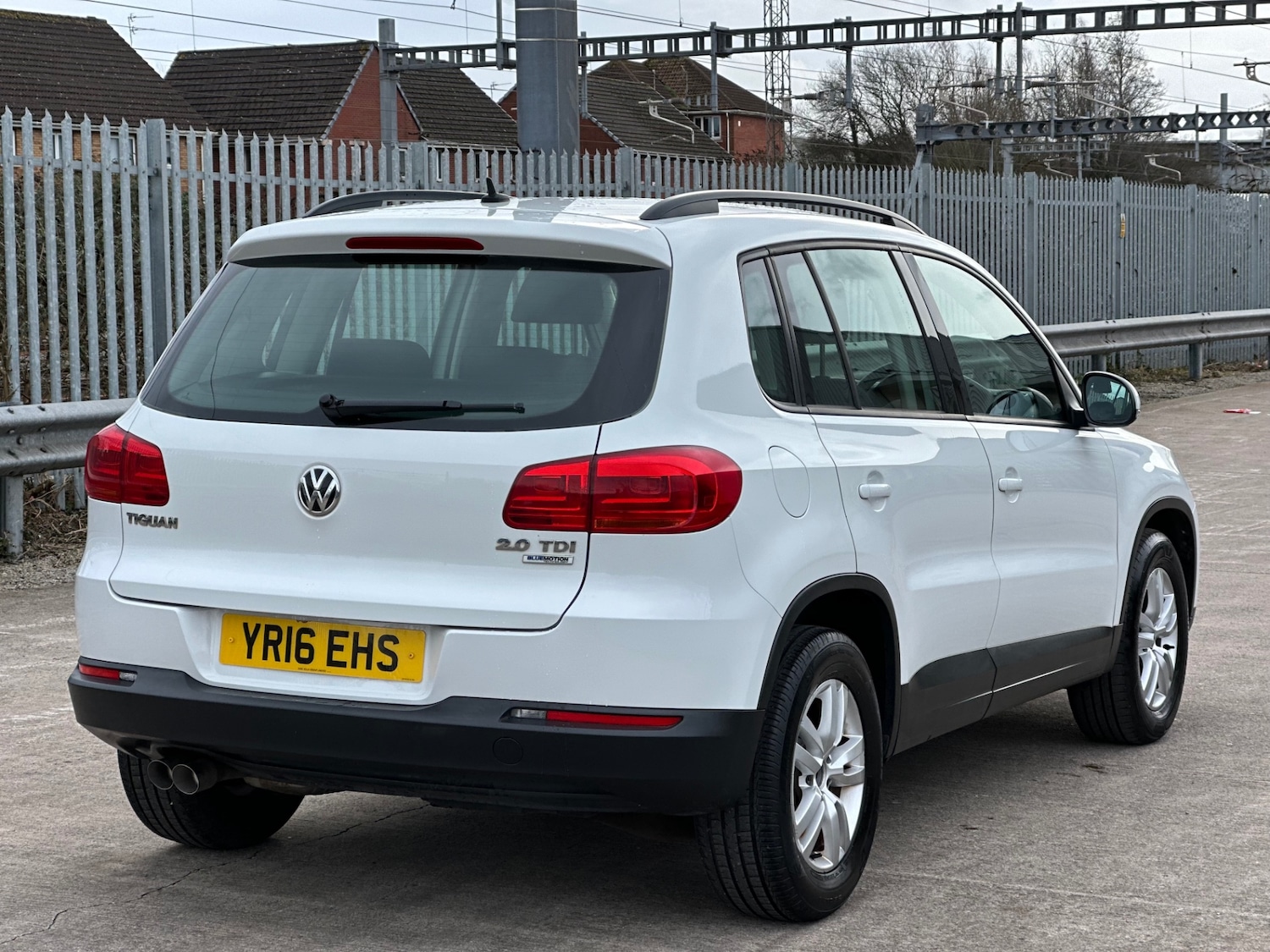 Used Volkswagen Tiguan 2016 for sale - 77530371: Photo 6