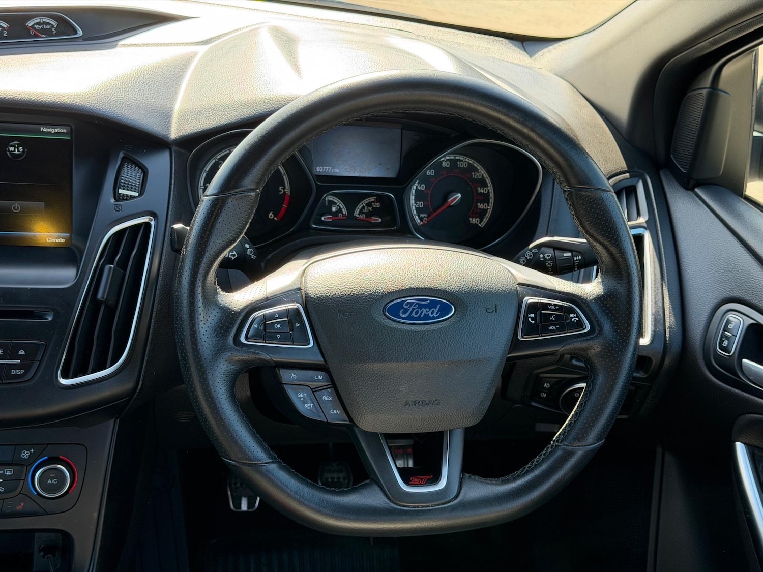 Used Ford Focus 2015 for sale - 78183475: Photo 15