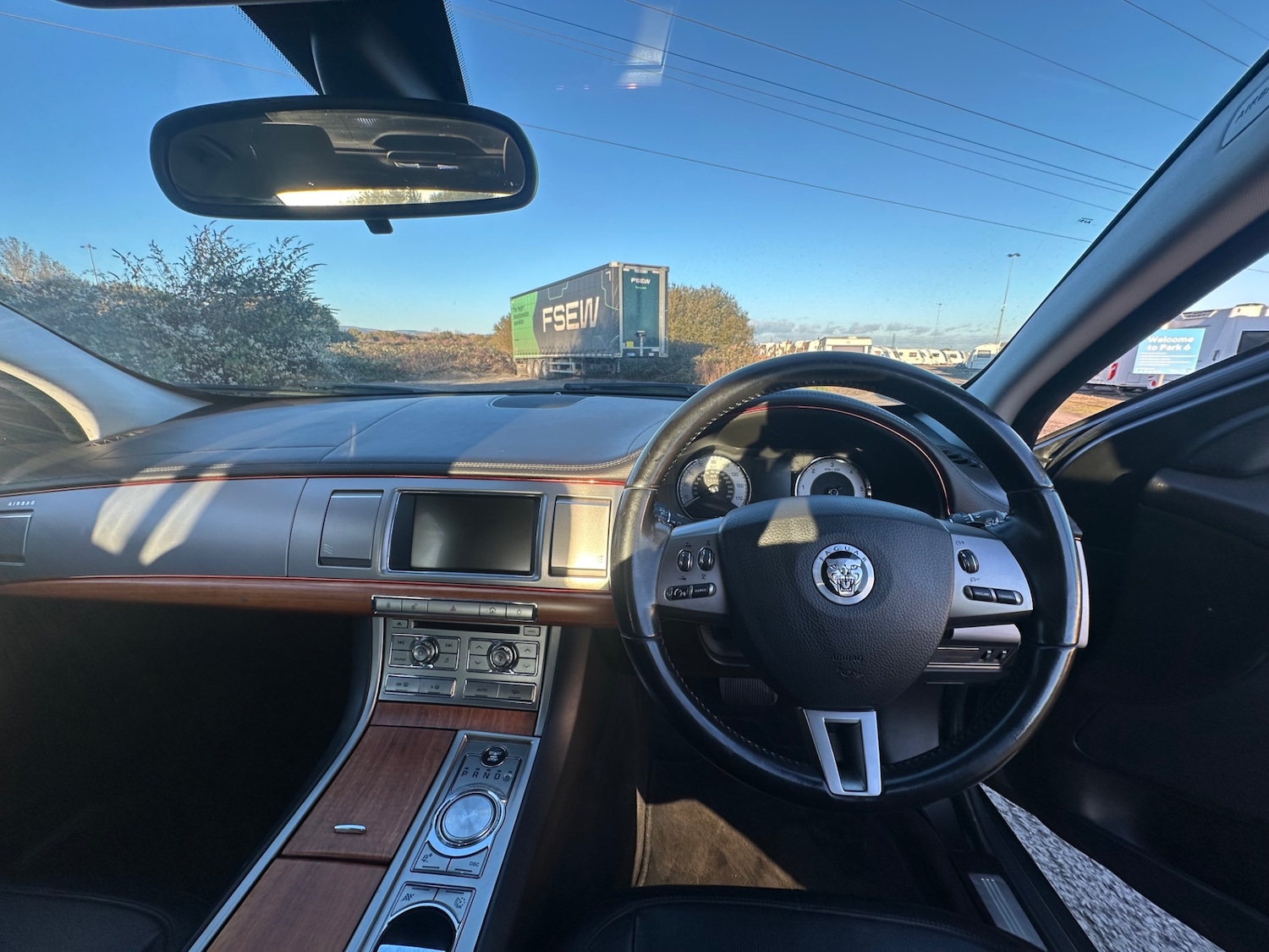 Used Jaguar XF 2009 for sale - 76673046: Photo 17