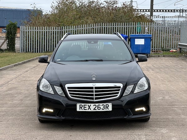 Used Mercedes-Benz E-Class 2012 for sale - 76224250: Photo 3