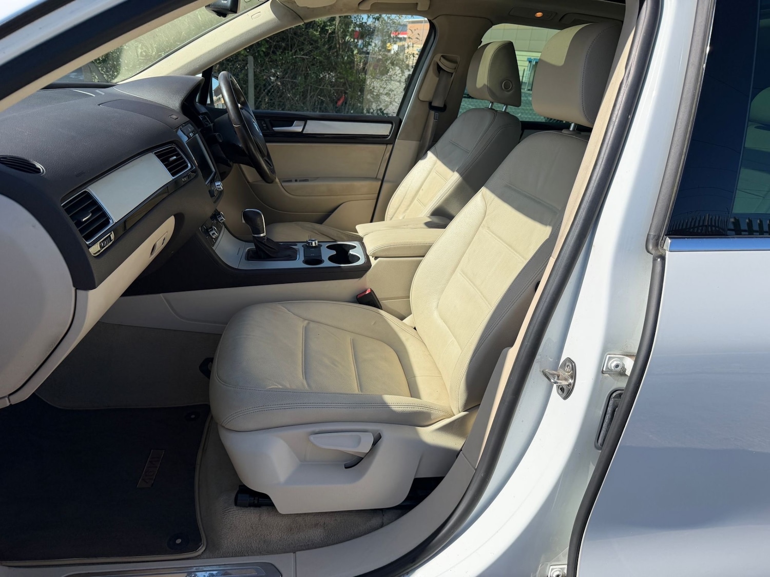 Used Volkswagen Touareg 2014 for sale - 78183469: Photo 10