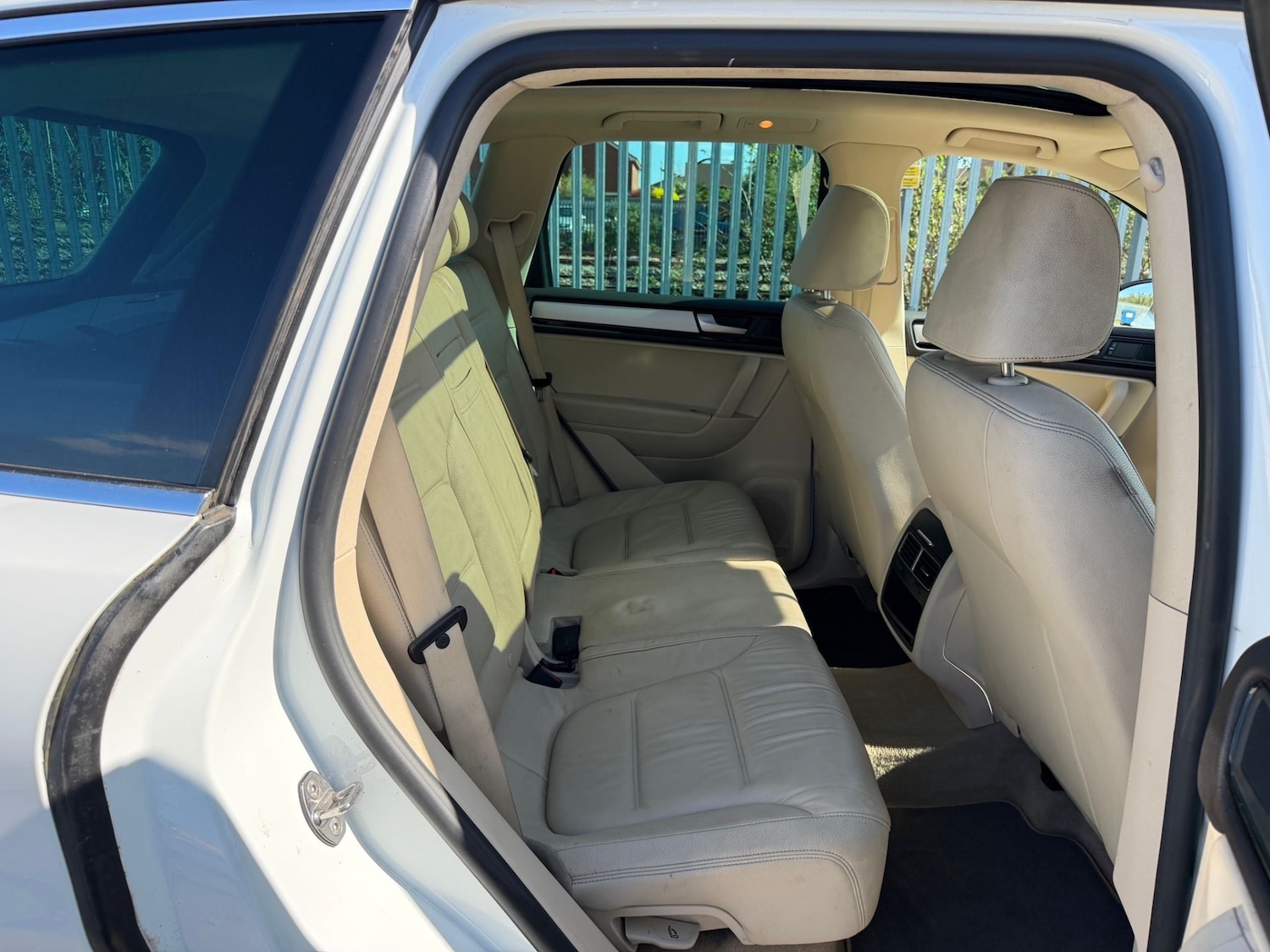 Used Volkswagen Touareg 2014 for sale - 78183469: Photo 14