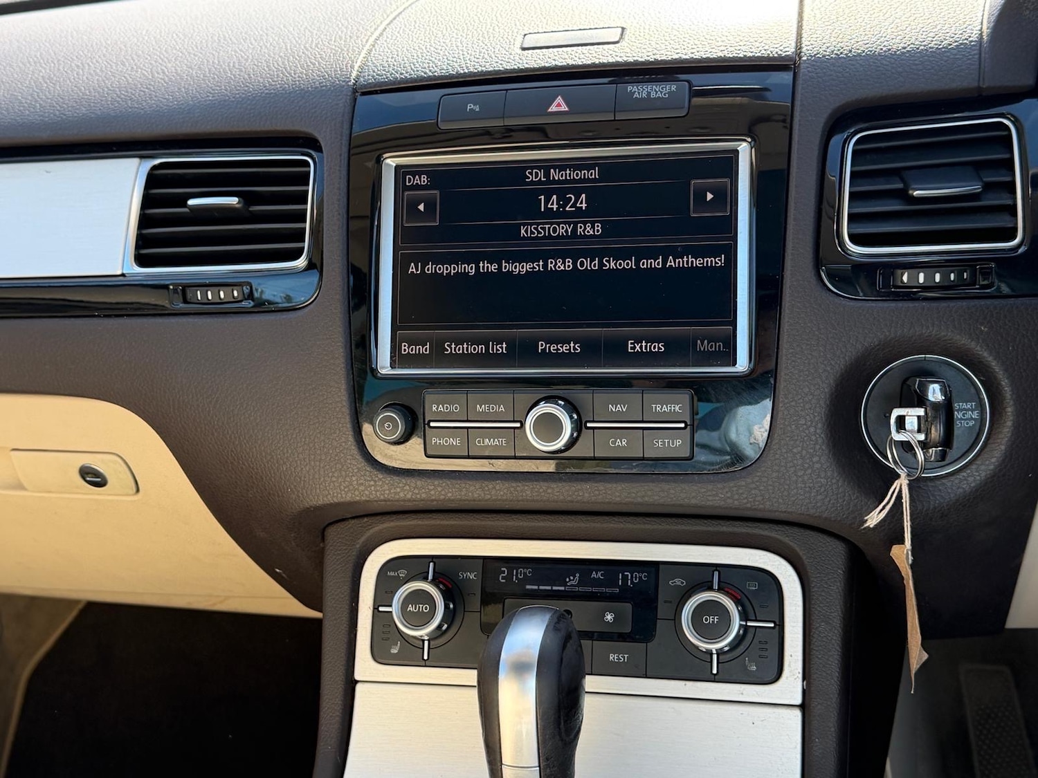 Used Volkswagen Touareg 2014 for sale - 78183469: Photo 15