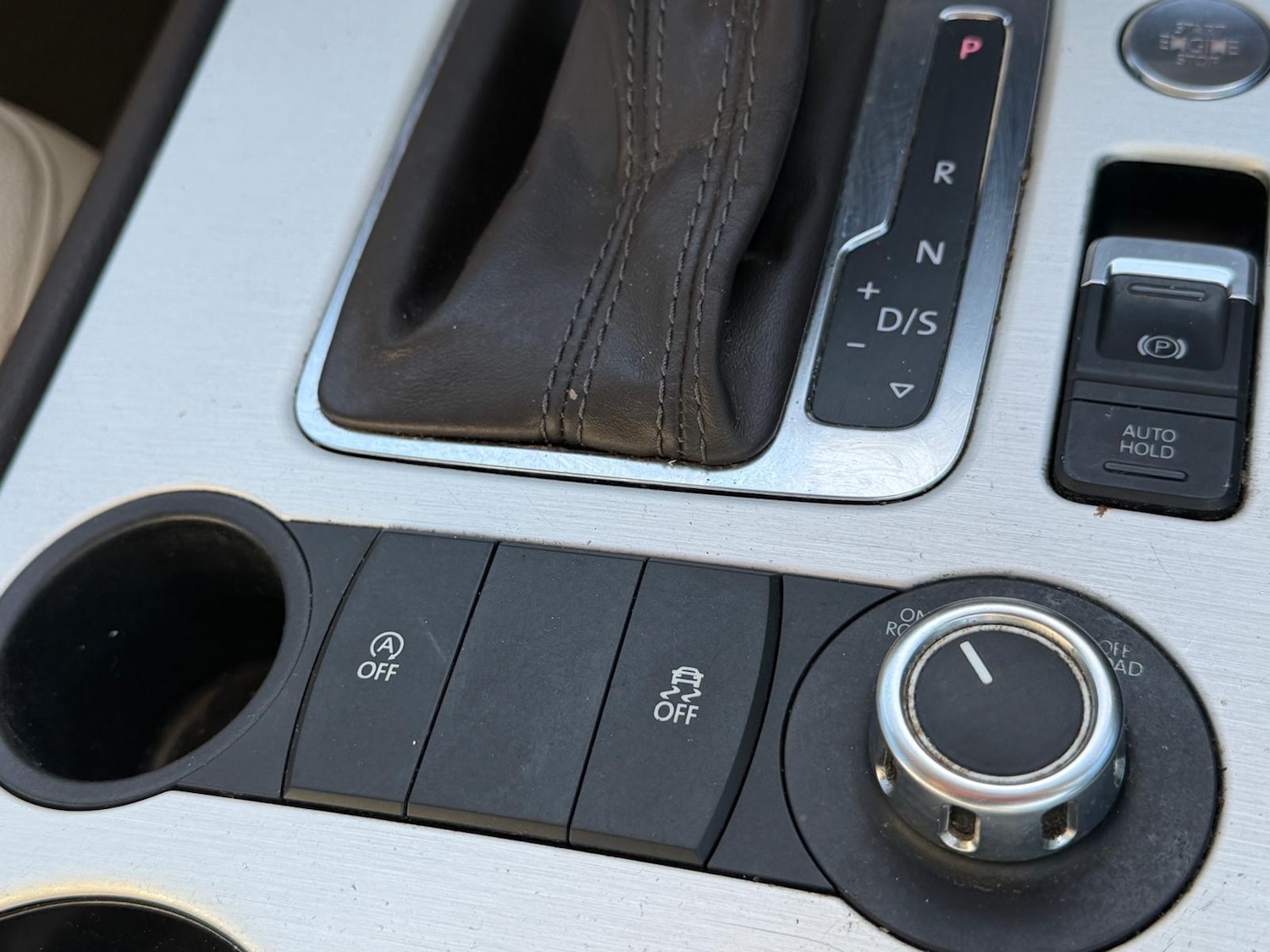 Used Volkswagen Touareg 2014 for sale - 78183469: Photo 16