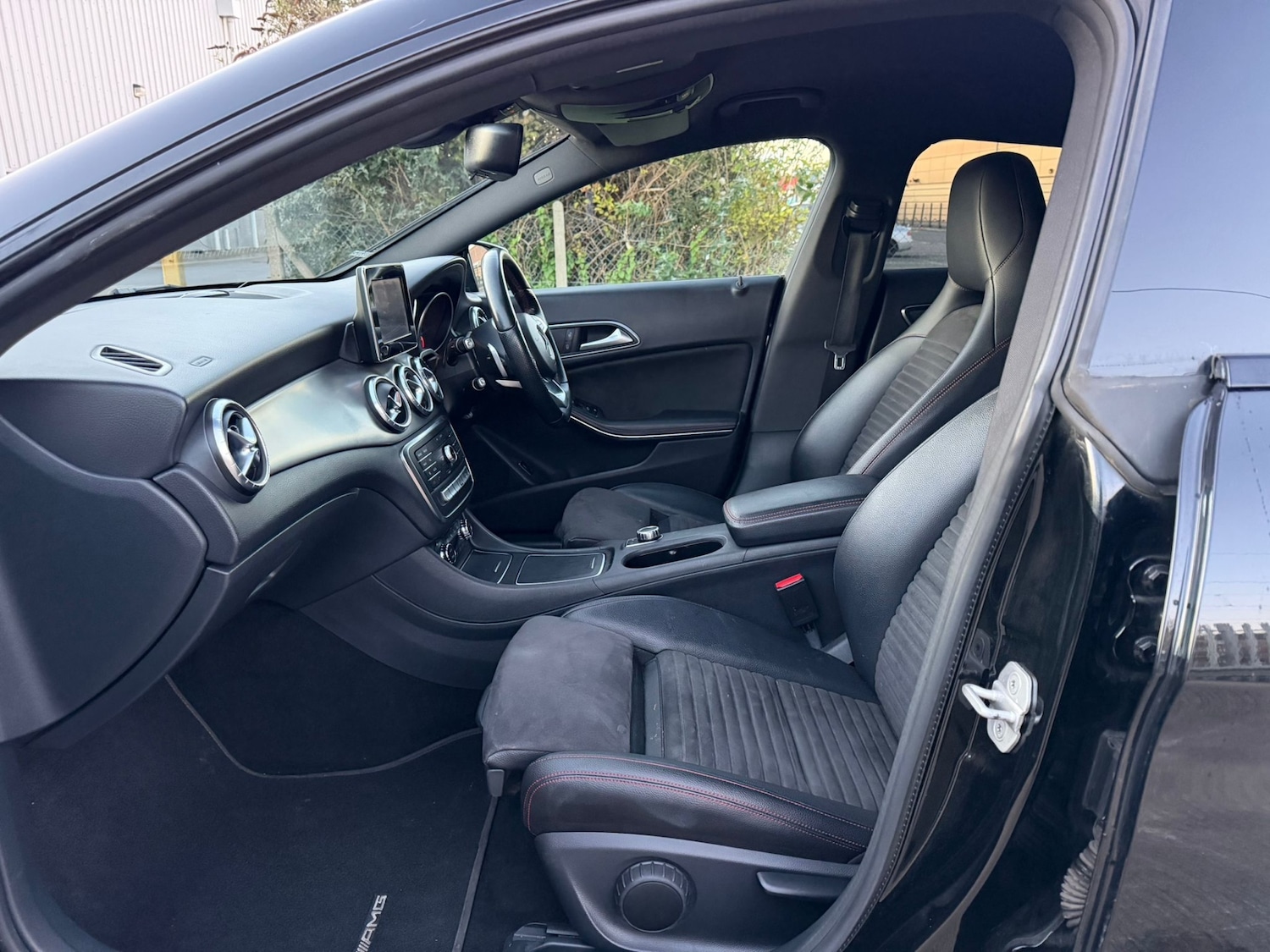 Used Mercedes-Benz CLA 2016 for sale - 76668129: Photo 12