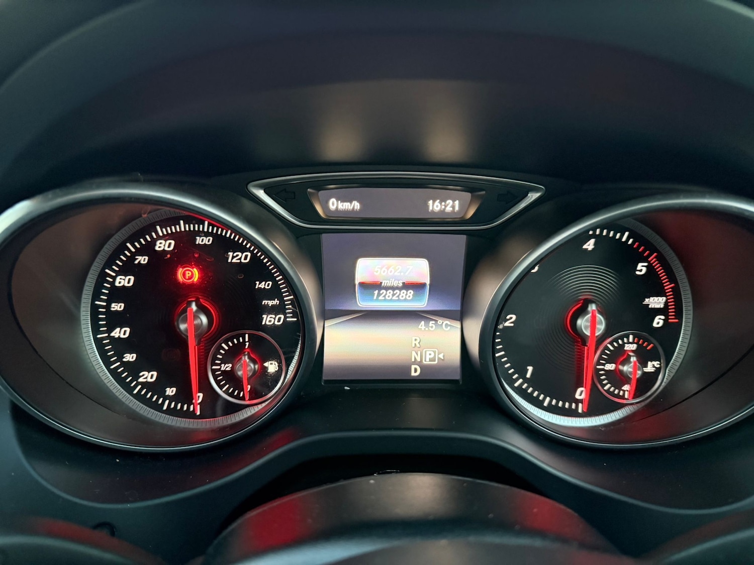 Used Mercedes-Benz CLA 2016 for sale - 76668129: Photo 15