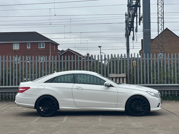 Used Mercedes-Benz E-Class 2012 for sale - 75629408: Photo 7