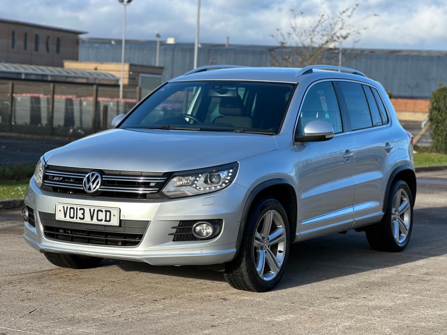 Used Volkswagen Tiguan 2013 for sale - 77584878: Photo 3