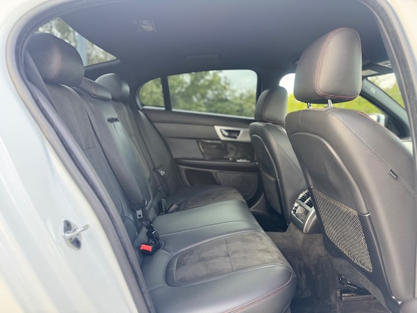 Used Jaguar XF 2014 for sale - 75976249: Photo 19
