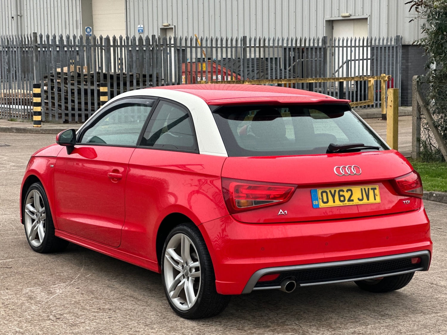 Used Audi A1 2012 for sale - 76380176: Photo 4