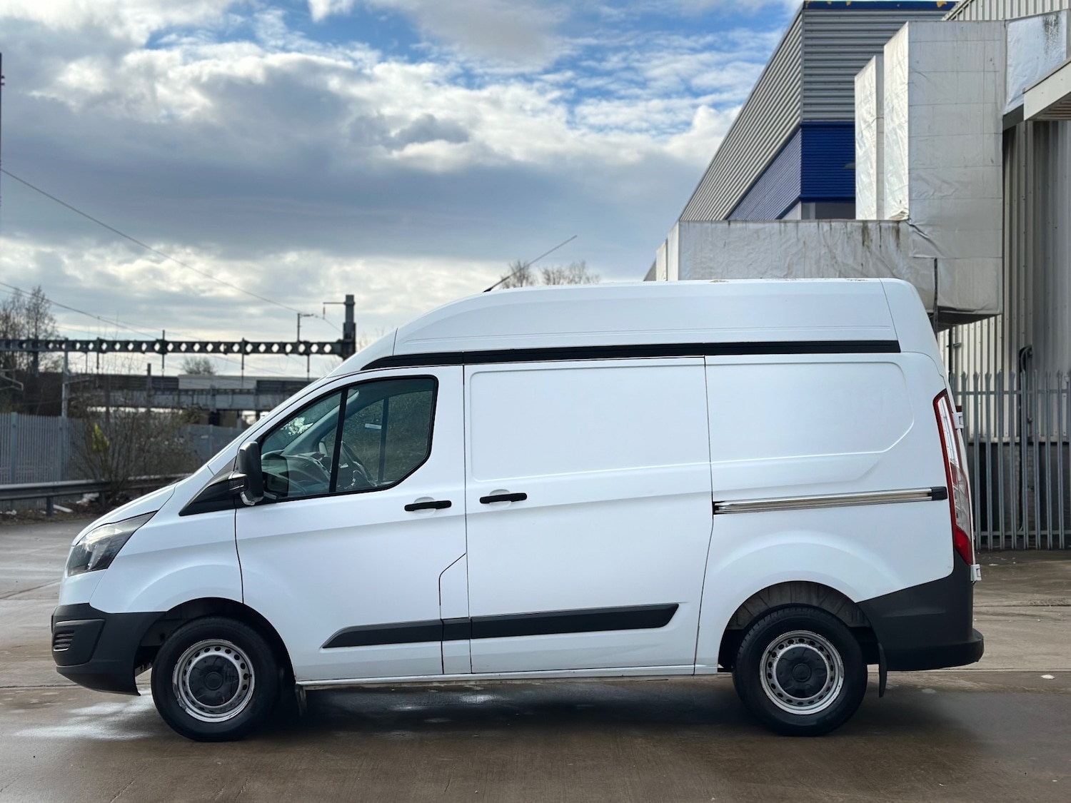 Used Ford Transit Custom 2015 for sale - 77438740: Photo 5