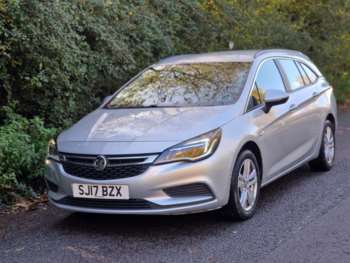 Used Vauxhall Astra 2017 for sale - 72721600: Photo
