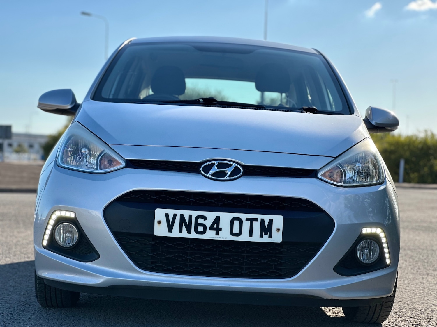 Used Hyundai i10 2014 for sale - 76113294: Photo 2