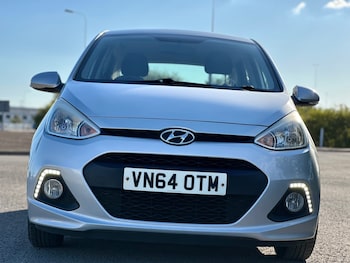 Used Hyundai i10 2014 for sale - 76113294: Photo