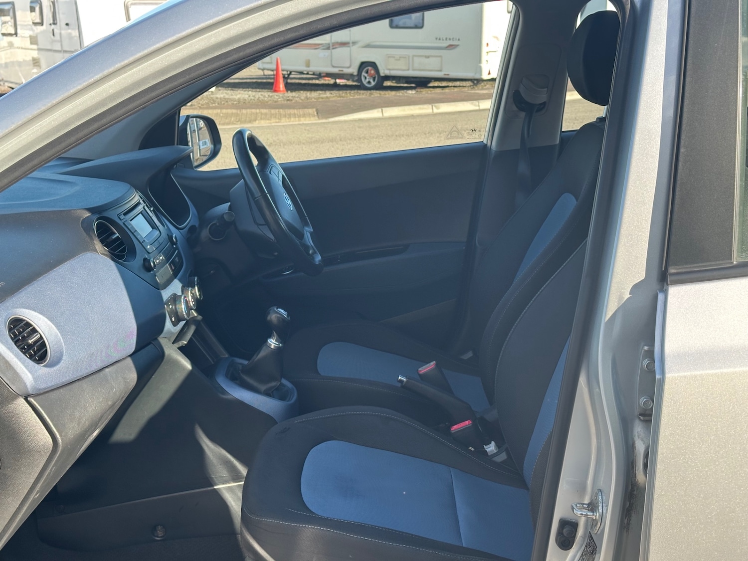 Used Hyundai i10 2014 for sale - 76113294: Photo 8