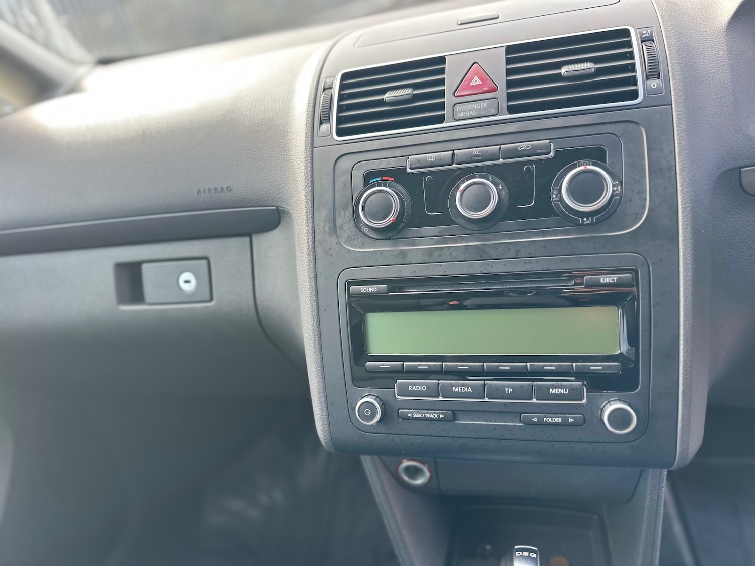 Used Volkswagen Touran 2011 for sale - 77712826: Photo 12