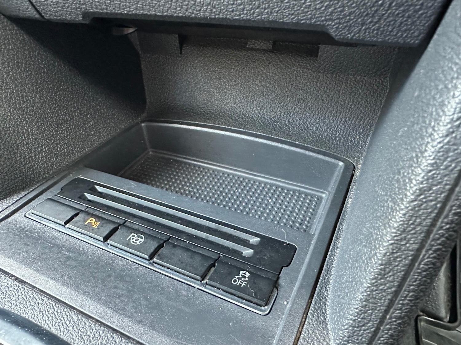 Used Volkswagen Touran 2011 for sale - 77712826: Photo 13