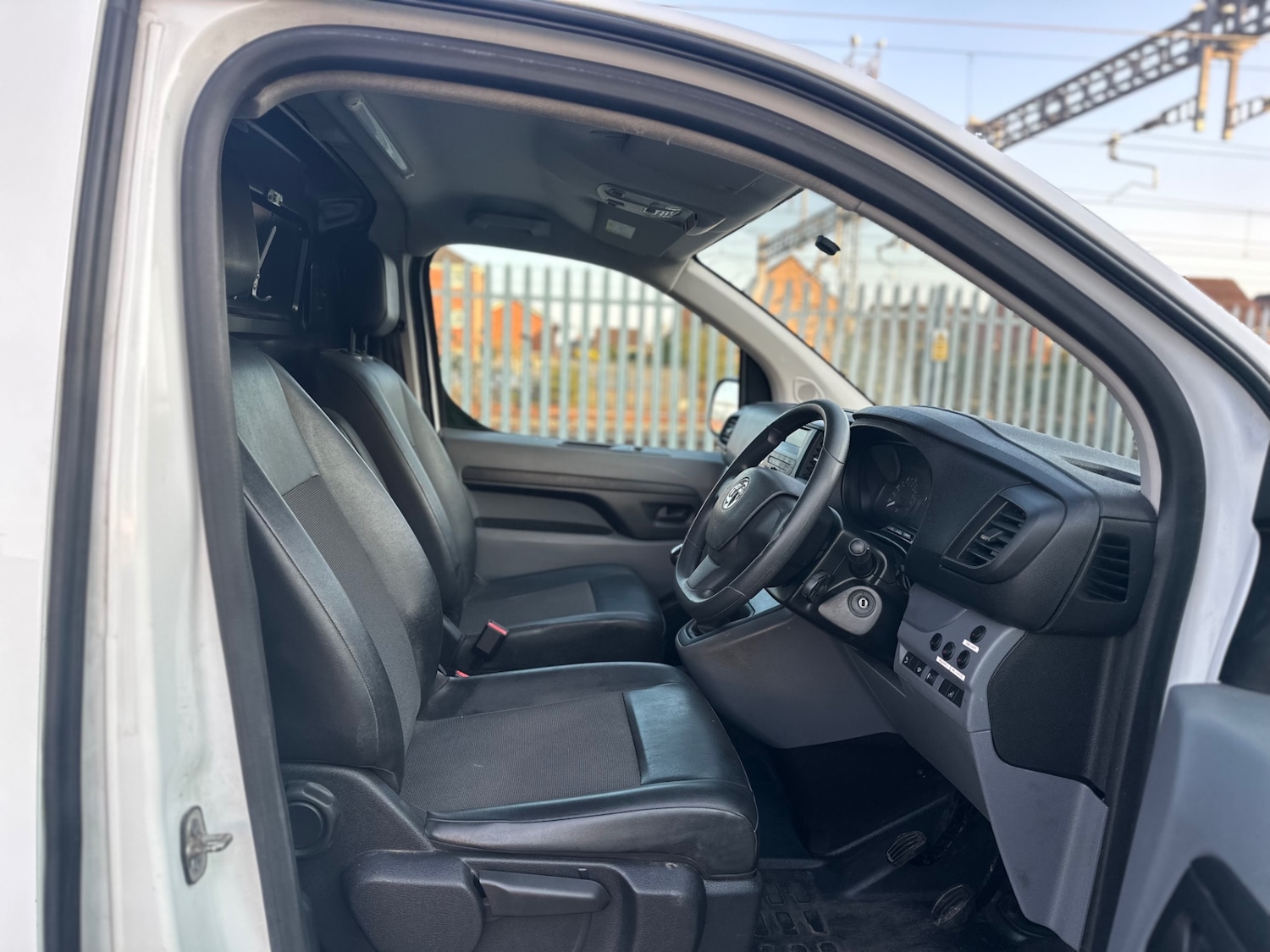 Used Vauxhall Vivaro 2019 for sale - 77958620: Photo 13
