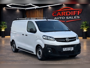 Vauxhall Vivaro feature image