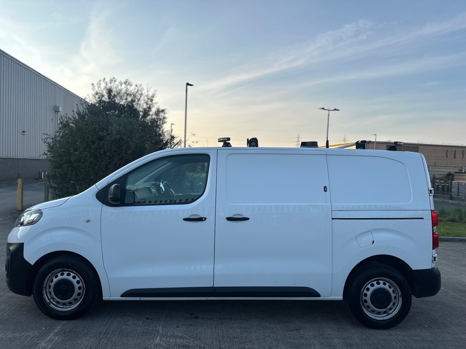 Used Vauxhall Vivaro 2019 for sale - 77958620: Photo 9
