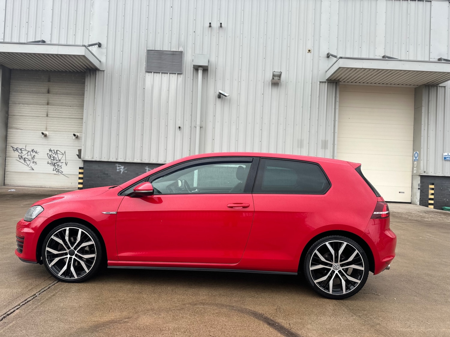 Used Volkswagen Golf 2013 for sale - 76380188: Photo 7