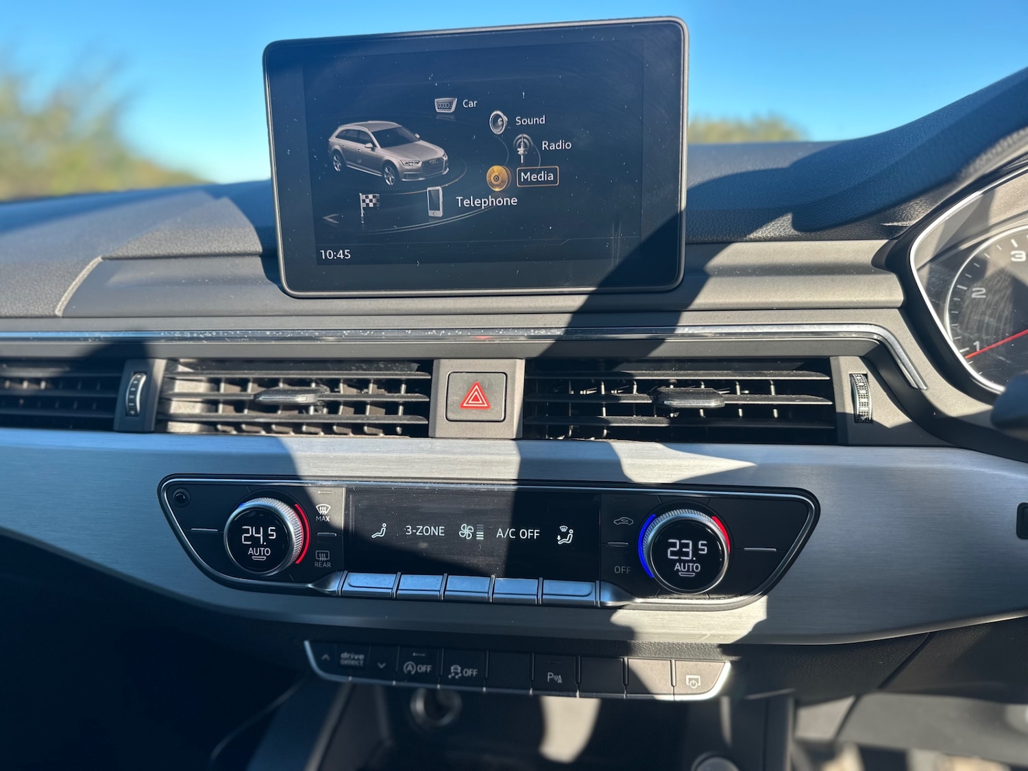 Used Audi A4 2016 for sale - 76673039: Photo 15