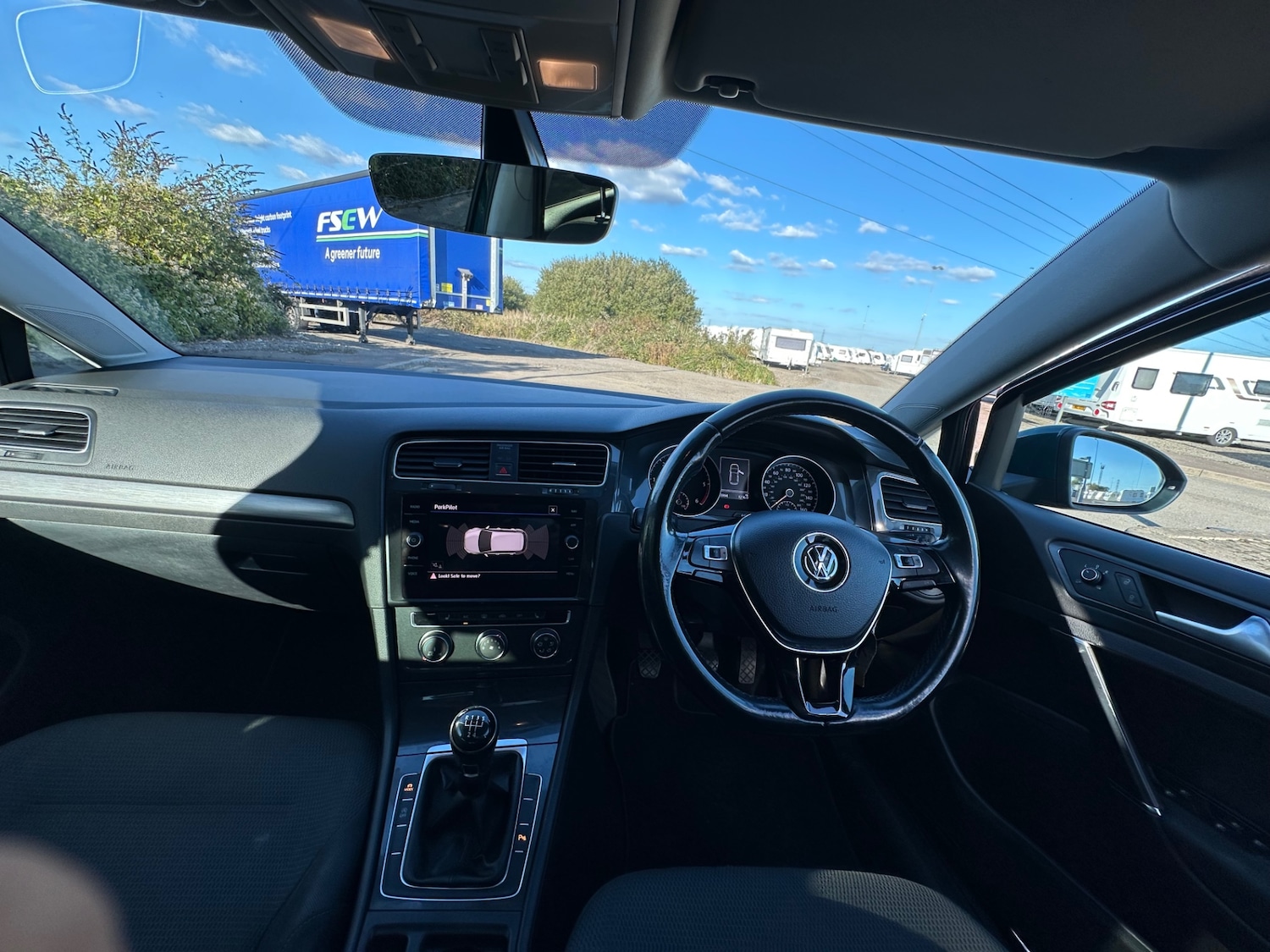 Used Volkswagen Golf 2017 for sale - 76113292: Photo 19