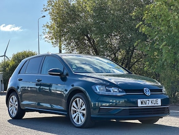 Volkswagen - Golf