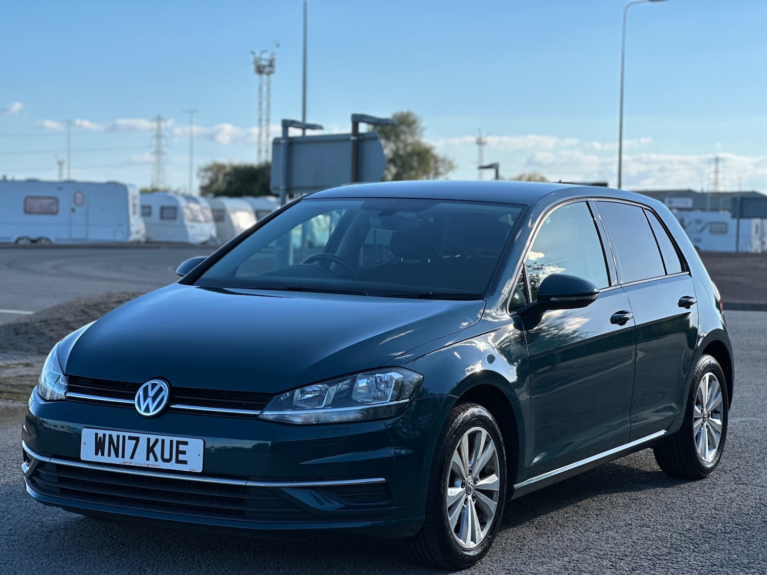 Used Volkswagen Golf 2017 for sale - 76113292: Photo 4