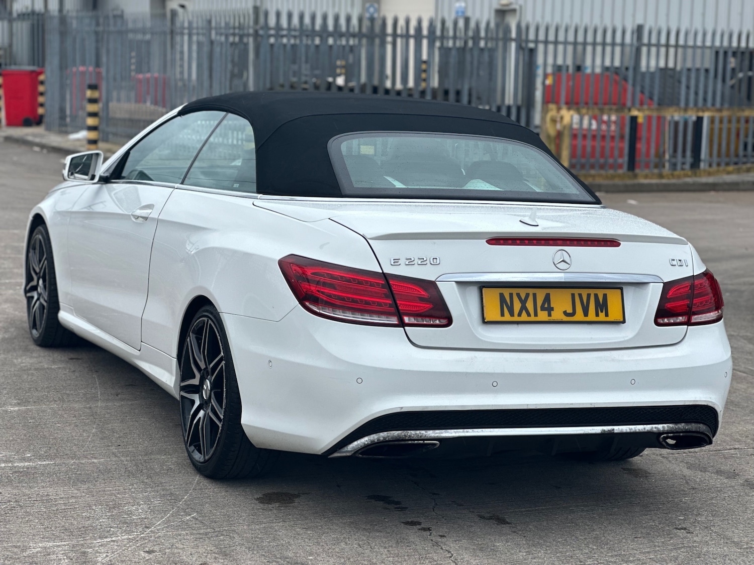 Used Mercedes-Benz E Class 2014 for sale - 77678896: Photo 5