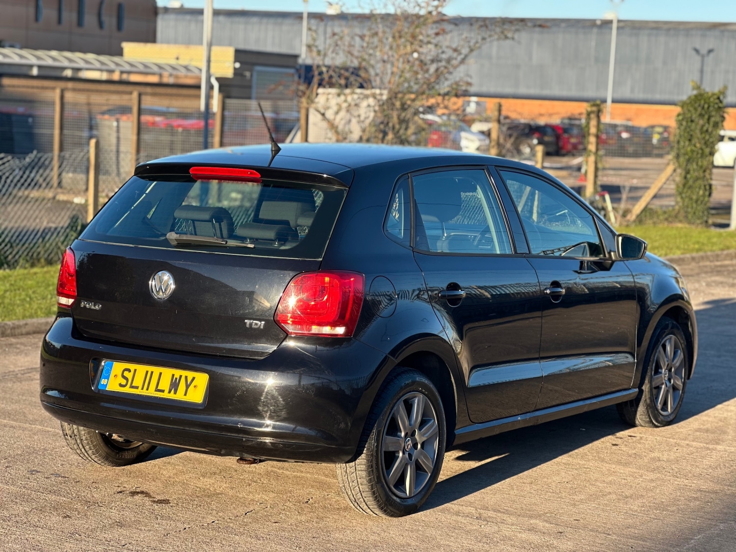 Used Volkswagen Polo 2011 for sale - 77097042: Photo 6