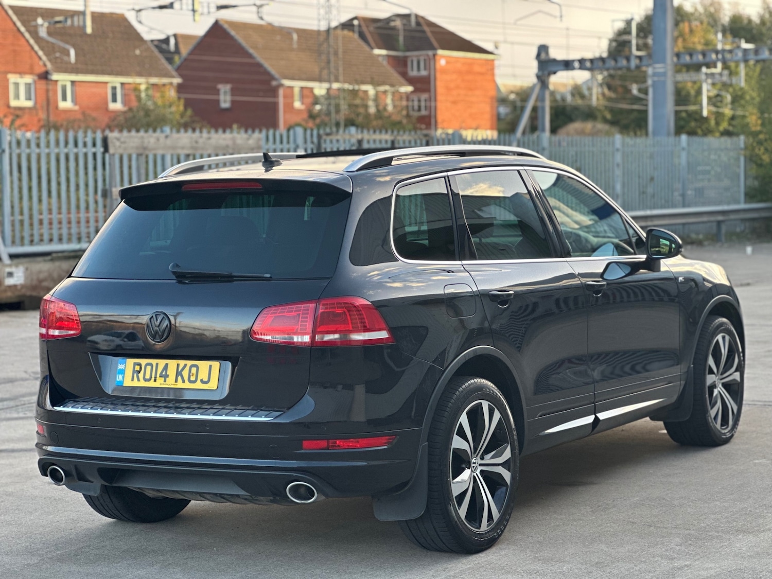 Used Volkswagen Touareg 2014 for sale - 76178180: Photo 12