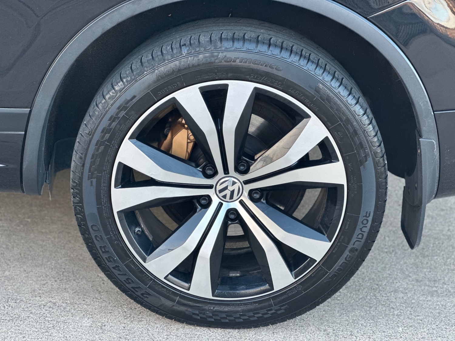 Used Volkswagen Touareg 2014 for sale - 76178180: Photo 16