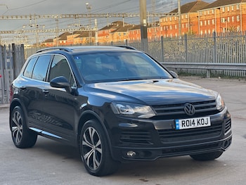 Used Volkswagen Touareg 2014 for sale - 76178180: Photo 2