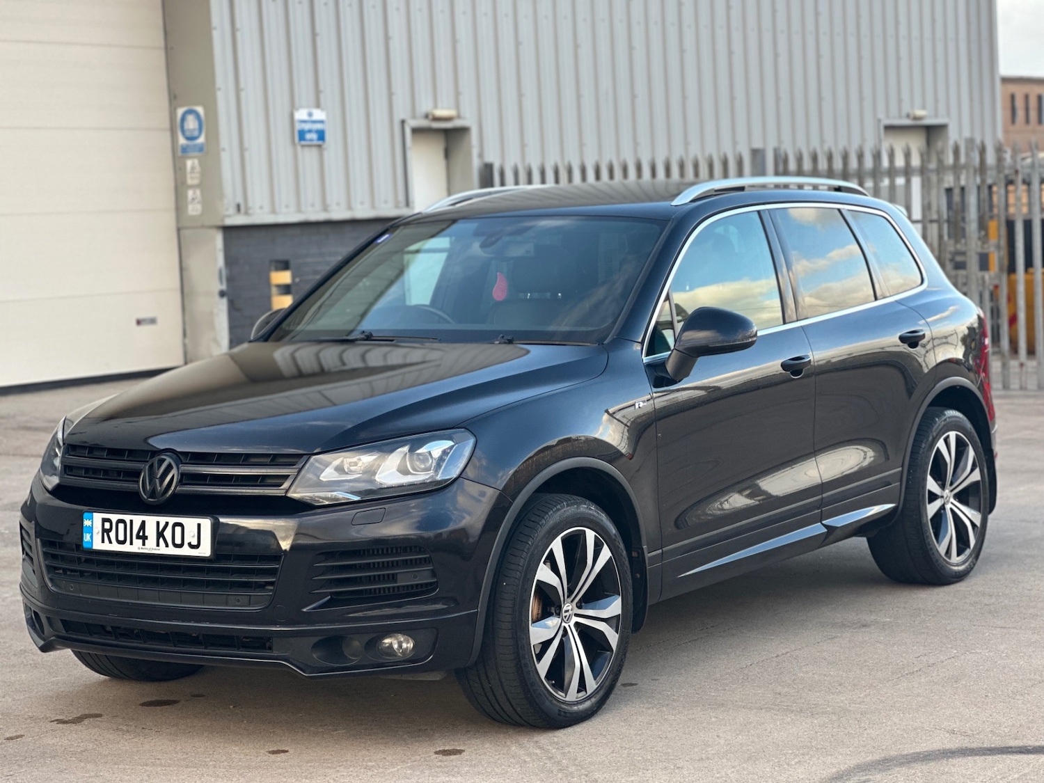 Used Volkswagen Touareg 2014 for sale - 76178180: Photo 7