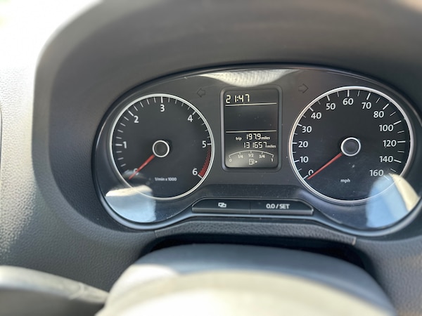 Used Volkswagen Polo 2011 for sale - 74766933: Photo 13