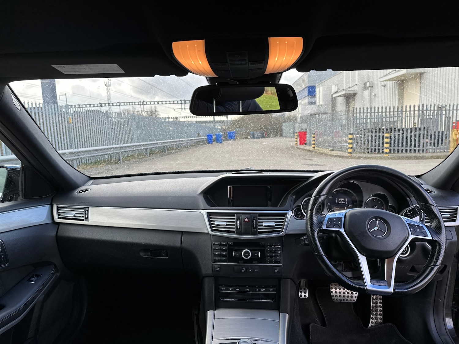 Used Mercedes-Benz E Class 2012 for sale - 77558695: Photo 11