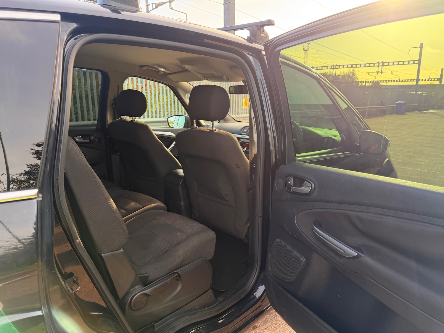 Used Ford S-Max 2011 for sale - 76585617: Photo 13