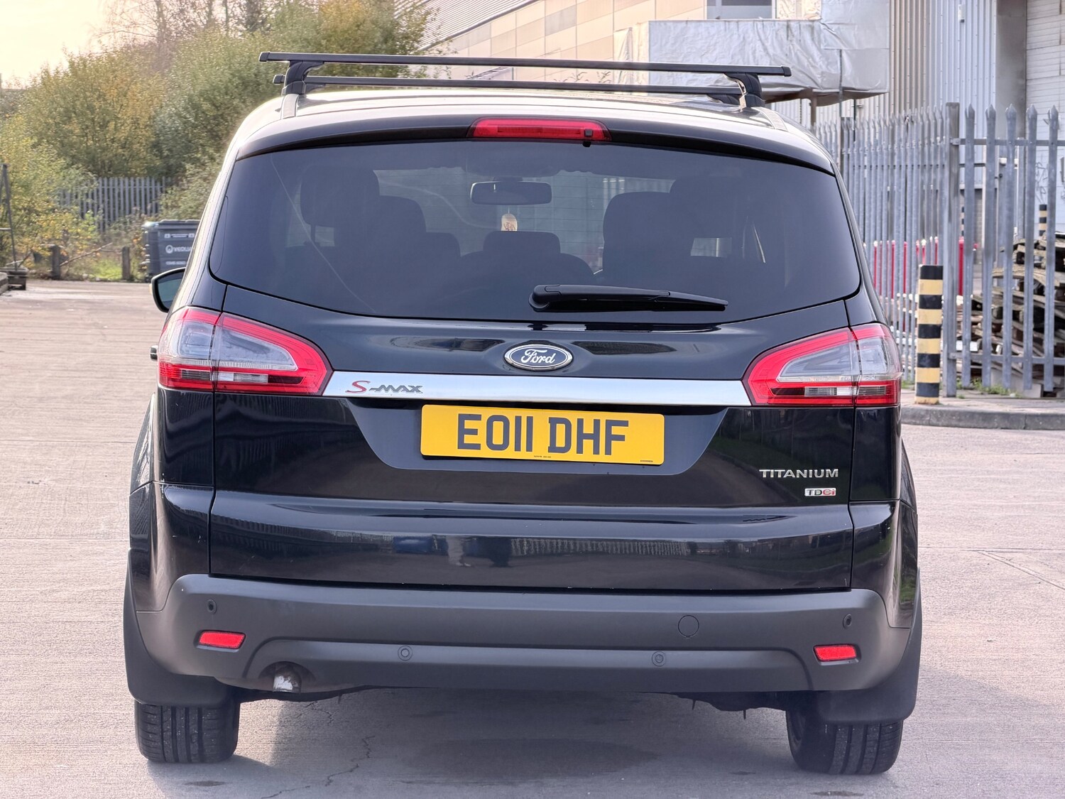 Used Ford S-Max 2011 for sale - 76585617: Photo 5